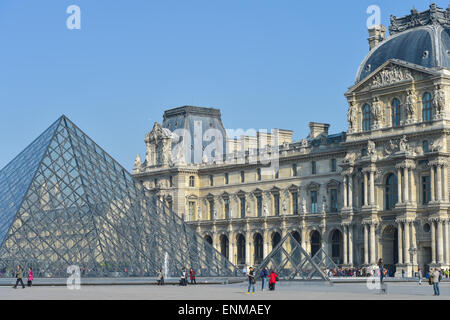 France, Paris, jardin des Tuileries, Jardin des Tuileries, le Louvre, le Musée d'Art Banque D'Images