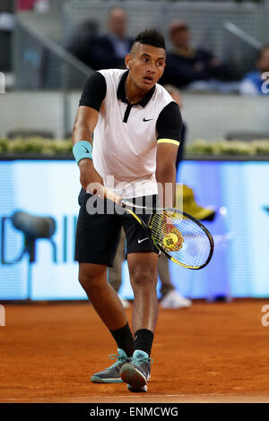 Nick Kyrgios (AUS), 6 mai 2015 - Tennis : Nick Kyrgios de l'Australie pendant singls deuxième tour contre Roger Federer de la Suisse sur l'ATP World Tour Masters 1000 Mutua Madrid Open Tennis Tournament à la Caja Magica de Madrid, Espagne, le 6 mai 2015. (Photo de Mutsu Kawamori/AFLO) Banque D'Images