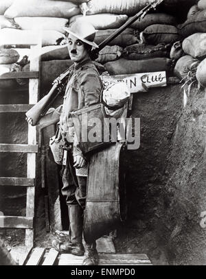 Épaule !, USA 1918, aka : Gewehr über !, Regie : Charles Chaplin, acteurs : Charles Chaplin Banque D'Images