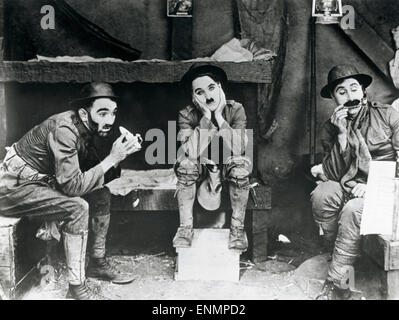 Épaule !, USA 1918, aka : Gewehr über !, Regie : Charles Chaplin, acteurs : Charles Chaplin Banque D'Images