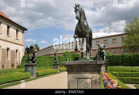 Les jardins du Sénat à Prague, République Tchèque Banque D'Images