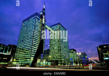 L'Europe, Belgique, Bruxelles, la sculpture en face de l'Belgacom-Towers au Boulevard du Roi Albert II. - Europa, Belgien, Brue Banque D'Images