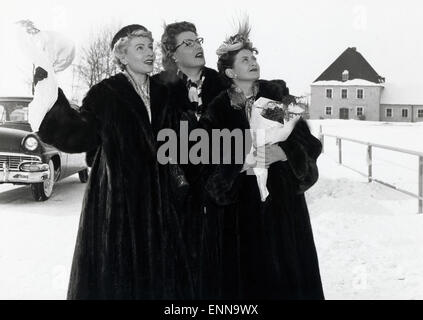 Man ist nur zweimal Jung, Österreich 1958, Regie : Helmut Weiss, acteurs : Winnie Markus, Maria Holst, Susi Nicoletti Banque D'Images