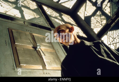 Cube, Kanada 1997, Regie : Vincenzo Natali, acteurs : Julian Richings Banque D'Images