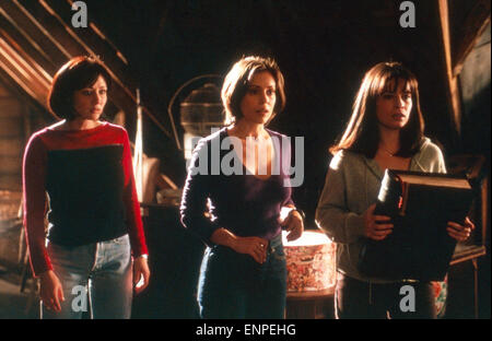 Charmed, alias : Charmed - Zauberhafte Hexen, Fernsehserie, USA 1998 - 2006, 1 Staffel, Épisode 7 : 'La quatrième soeur', acteurs Banque D'Images