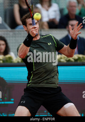 Madrid, Espagne. 09 mai, 2015. Andy Murray en action contre Kei Nishikor S dans la finale de l'Open de tennis de Madrid. Credit : Jimmy Whhittee/Alamy Live News Banque D'Images