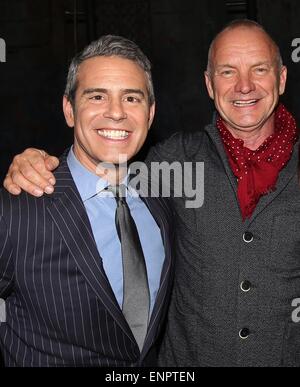 Les coulisses de la comédie musicale Le dernier bateau au Neil Simon Theatre. Avec : Andy Cohen,Sting,Gordon Sumner Où : New York, New York, United States Quand : 04 Nov 2014 Banque D'Images