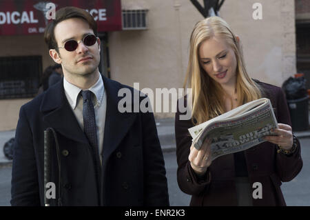 Le Marvel Daredevil, ou simplement Daredevil, est une série télévisée américaine créée pour le web par Drew Goddard, Netflix, basé sur le personnage Marvel Comics du même nom. Cette photo est pour un usage éditorial uniquement et est l'auteur de la société film et/ou le photographe attribué par le film ou la société de production et ne peut être reproduite que par des publications dans le cadre de la promotion du film ci-dessus. Un crédit obligatoire pour l'entreprise de film est nécessaire. Le photographe devrait également être portés lorsqu'il est connu. Banque D'Images