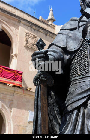 "Monument Alfonso X el Sabio' sur la Plaza Mayor à Lorca, Murcie, Espagne Banque D'Images