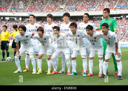 Tokyo, Japon. 10 mai, 2015. L'équipe de Kashima Antlers line-up du groupe /Football : Football Ligue J1 2015 1ère étape entre F.C.Tokyo 0-1 Kashima Antlers à Ajinomoto Stadium à Tokyo, au Japon . Credit : AFLO SPORT/Alamy Live News Banque D'Images