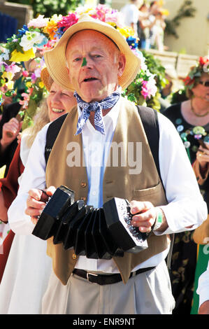 L'homme en costume play pendant le carnaval Banque D'Images