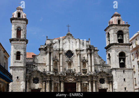 La cathédrale sur la Plaza de la Catedral (Place de la cathédrale), Habana Vieja (la vieille Havane), Cuba Banque D'Images