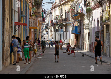 La vie quotidienne à la Habana Vieja (la vieille Havane), Cuba Banque D'Images