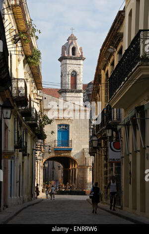 La cathédrale sur la Plaza de la Catedral (Place de la cathédrale), Habana Vieja (la vieille Havane), Cuba Banque D'Images