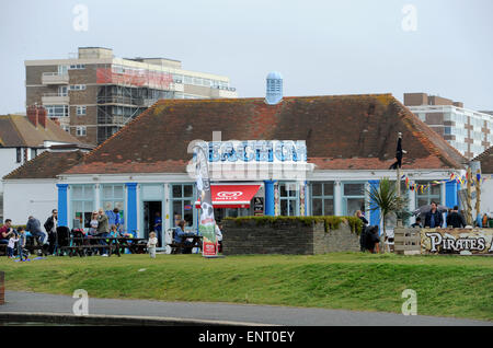 La grande plage Cafe à Hove Lagoon près de Brighton administré par Norman Cook aka Fatboy Slim Banque D'Images