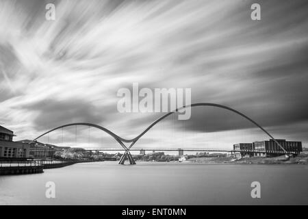Pont de l'infini dans Stockton on Tees, Teesside.