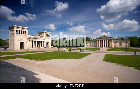 Munich Königsplatz, vue de la Staatliche Antikensammlungen ou l'état des collections d'Antiquités au Propylaea et l Banque D'Images