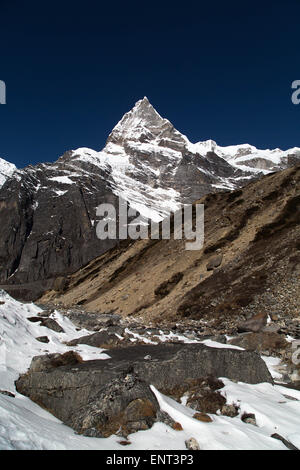 Kusum Kanguru (6376m), Région de l'Everest, au Népal Banque D'Images