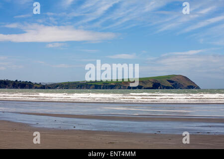 Newport Sands Beach au parc national de la côte de Pembrokeshire, pays de Galles, Royaume-Uni en mai Banque D'Images