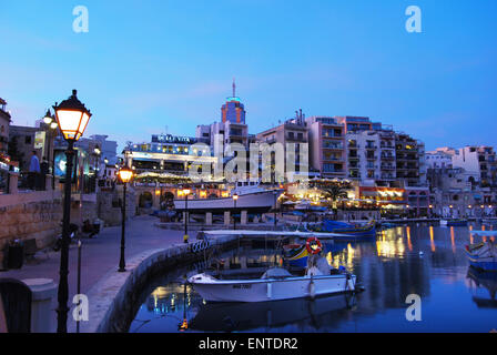 St Julian's Bay Malte Europe Banque D'Images