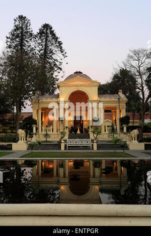 Le pavillon de jardin, Basanta Rêves ( Swapna Bagaicha ), quartier de Thamel, vieille ville, ville de Katmandou, Népal, Asie. Banque D'Images