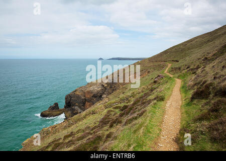 South West Coast Path au sud de Rolvenden North Cornwall England UK Banque D'Images