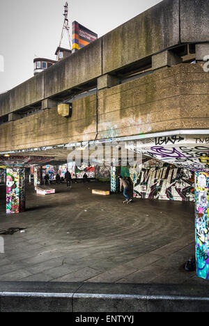 Southbank Skate Park, Southbank Centre, Londres. Banque D'Images