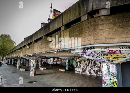 Southbank Skate Park, Southbank Centre, Londres. Banque D'Images