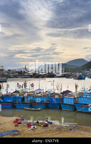 Harbour - Nha Trang, Viêt Nam Banque D'Images