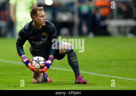 Munich, Allemagne. 12 mai, 2015. Football Ligue des Champions demi-finale 2ème jambe. Le Bayern Munich et Barcelone. Le gardien du FC Barcelone Marc-andré ter Stegen en action : Action Crédit Plus Sport/Alamy Live News Banque D'Images