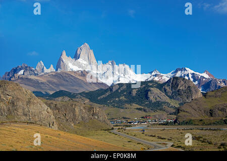 Le mont Fitz Roy et Cerro Poincenot Parc National Los Glaciares en Patagonie argentine Banque D'Images