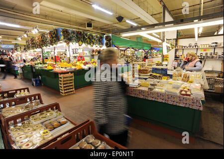 Marché Couvert de Barnsley, dans le Yorkshire du Sud. Photo : Scott Bairstow/Alamy Banque D'Images