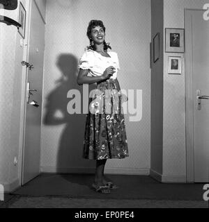 Margot Eskens Deutsche Schlagersängerin, Deutschland 1955. Schlager allemande Margot Eskens singer, Allemagne 1955. Banque D'Images