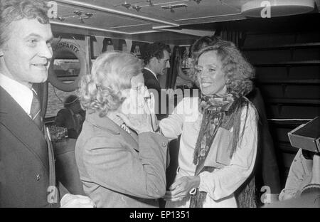 Deutsche Volksschauspielerin Heidi Kabel feiert ihren 65. Geburtstag An Bord des Schiffes-HADAG 'St. Pauli à Hambourg, histoire de l' Banque D'Images