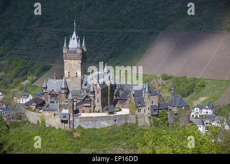 Château Reichsburg Cochem ou château de Cochem, Cochem, Rhénanie-Palatinat, Allemagne Banque D'Images