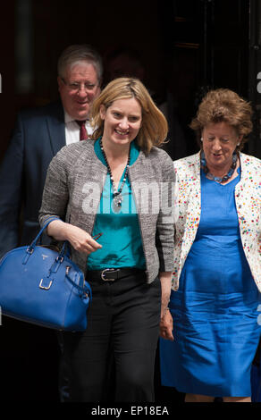 Downing Street, London, UK. 12 mai, 2015. Les ministres arrivent au 10 Downing Street pour la première réunion du Cabinet conservateur tous Banque D'Images