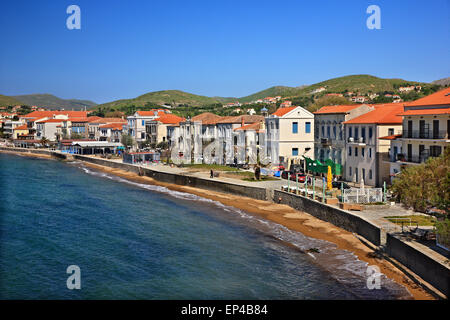 Vue partielle de la ville de Myrina ('Romeikos Gialos' ) , ('Lemnos Limnos'), l'île Nord Egée, Grèce. Banque D'Images