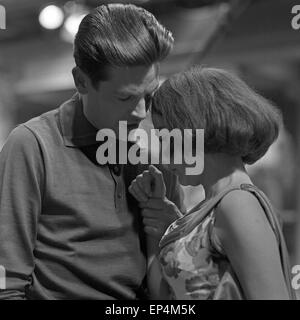 Die Stunde der Antigone, Fernsehspiel, Deutschland 1960, Regie : Fritz Schröder Jahn, acteurs : Günther Dockerill, Luitgard Im Banque D'Images