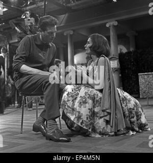 Die Stunde der Antigone, Fernsehspiel, Deutschland 1960, Regie : Fritz Schröder Jahn, acteurs : Günther Dockerill, Luitgard Im Banque D'Images