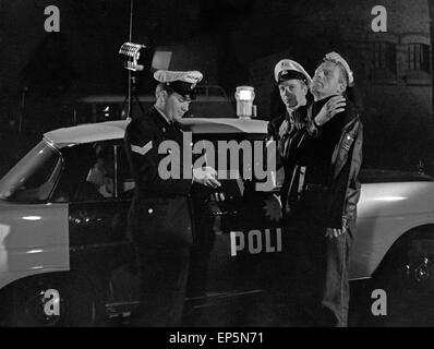 Polizeifunk ruft, Fernsehserie, Deutschland 1966 - 1970, Regie : Hermann Leitner, Szenenfoto Banque D'Images