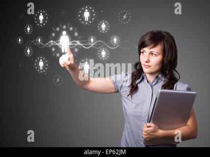 Businesswoman pressing social moderne type d'icônes Banque D'Images