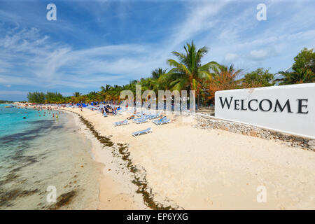 Envoyer Grand Turk beach Banque D'Images