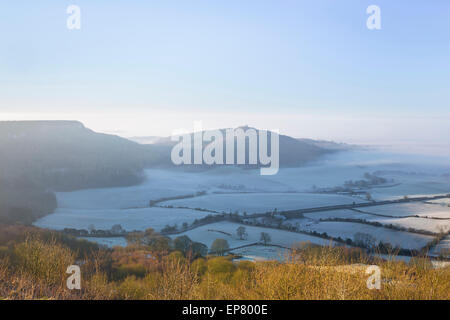 Matin brumeux de Sutton Bank, Yorkshire du Nord. Banque D'Images