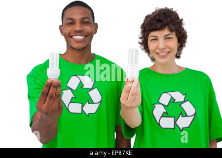 Deux ampoules environmental activists holding Banque D'Images