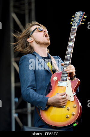 Nick Maybury guitariste pour Scott Weiland et l'exécution d'Wildabouts au Monster Energy 2015 Rébellion Caroline Banque D'Images