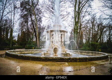 Les sources classiques de l'eau dans les jardins royaux d'Aranjuez, Espagne Banque D'Images