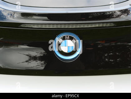 BADGE BMW Nouvelle BMW i8 Supercar hybride électrique Banque D'Images