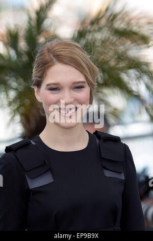 Cannes, France. 15 mai, 2015. L'actrice Léa Seydoux assiste à l'appel de la photo du homard à la 68e Assemblée annuelle du Festival du Film de Cannes au Palais des Festivals de Cannes, France, le 15 mai 2015. Photo : Hubert Boesl/DPA - PAS DE SERVICE DE FIL - Crédit photo : dpa alliance/Alamy Live News Banque D'Images