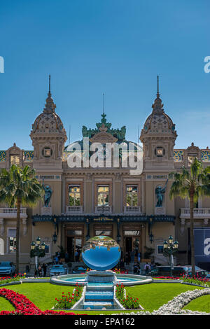 L'entrée avant de le Casino Monte-Carlo à Monaco Banque D'Images
