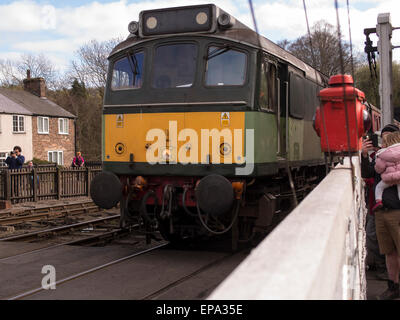 Locomotive diesel vintage Sybilla à Grosmont station, sur le North Yorkshire Moors Railway,Yorkshire,UK.eu 12/04/2015 Banque D'Images